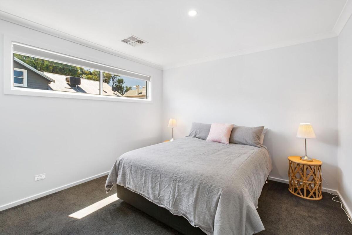 Bendigo Signature Accommodation On Honeysuckle Exterior foto